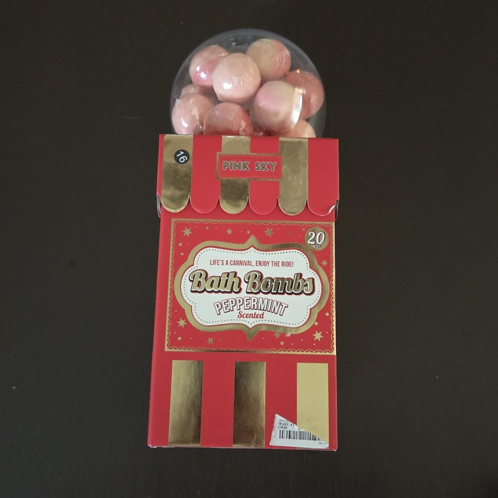 Pink Sky Gumball Machine Scented Bath Bomb Set NEW